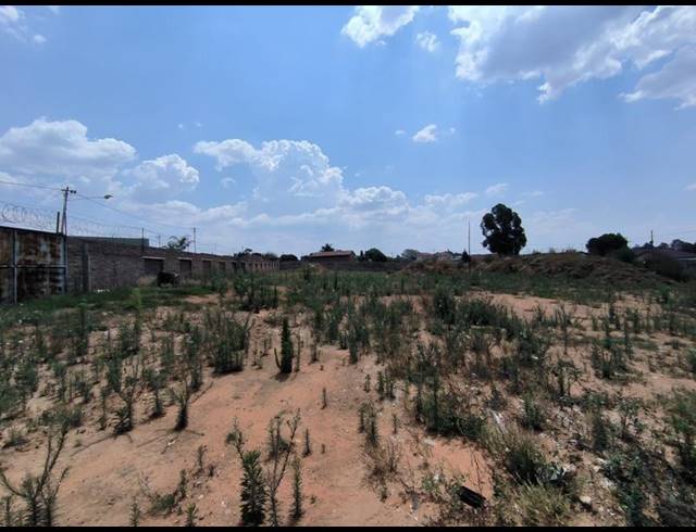 LAND PROPERTY TO RENT IN BOLTONIA